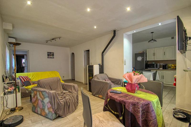 Appartement - 89 m² - 4 pièces