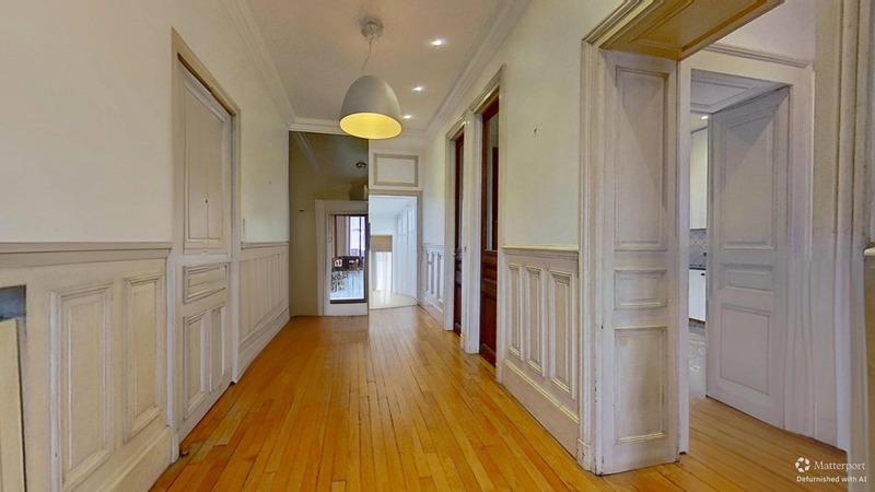 Appartement bourgeois - 141 m² - 5 pièces