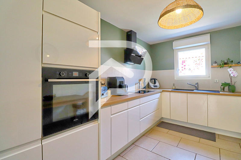 Villa - 138 m² - 6 pièces