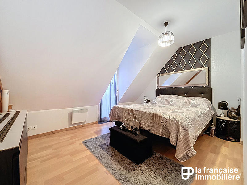 Maison - 83 m² - 5 pièces