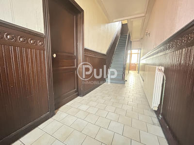 Maison bourgeoise - 168 m² - 9 pièces