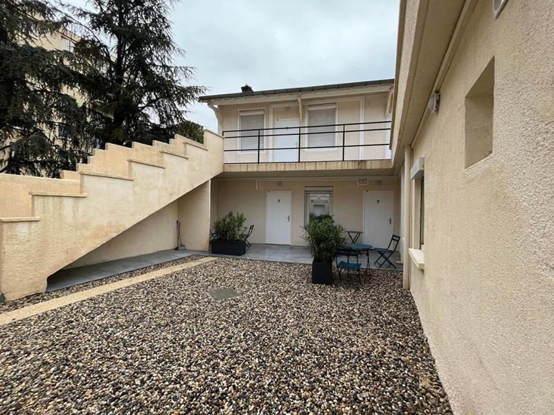 Studio - 19 m² - 1 pièce