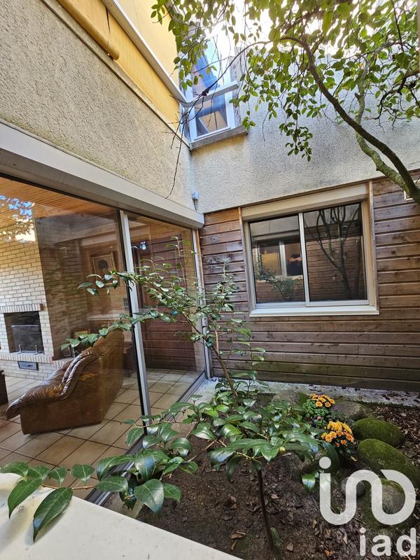 Maison de ville - 145 m² - 6 pièces