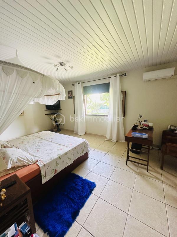 Villa - 177 m² - 5 pièces