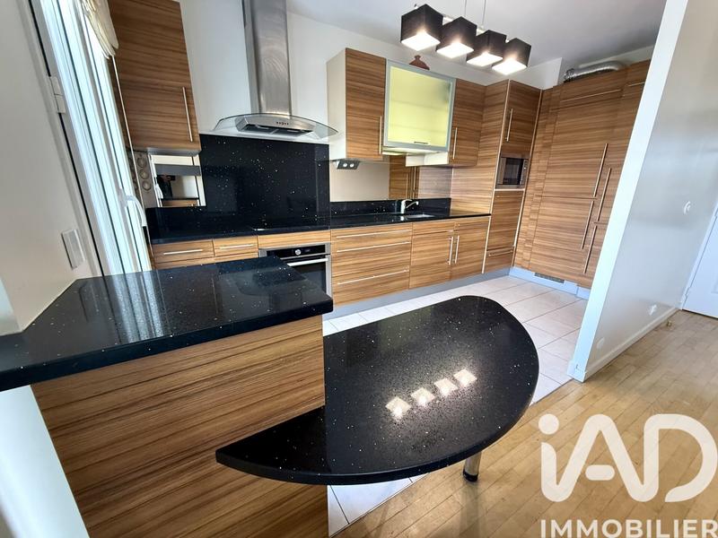 Appartement - 97 m² - 4 pièces