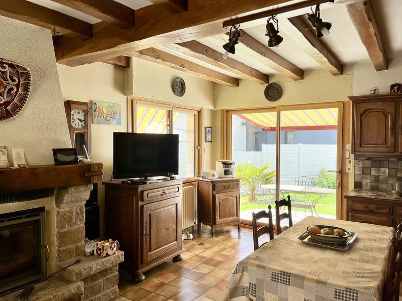 Maison - 136 m² - 7 pièces