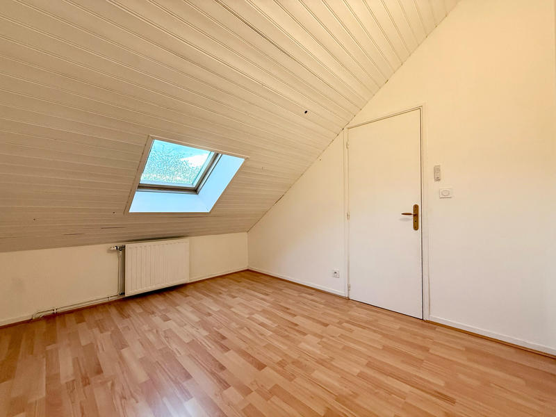 Maison - 91 m² - 4 pièces