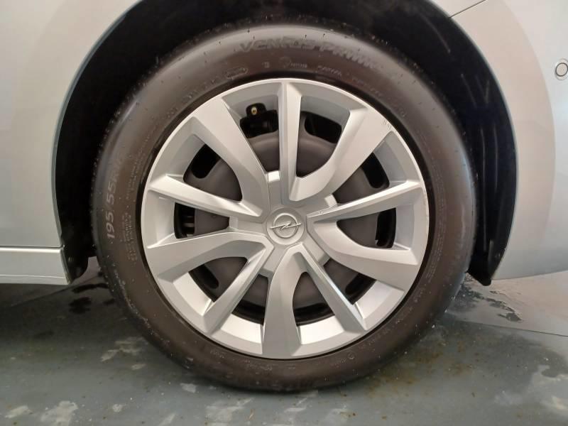 Opel Corsa 1.2 75 ch Bvm5