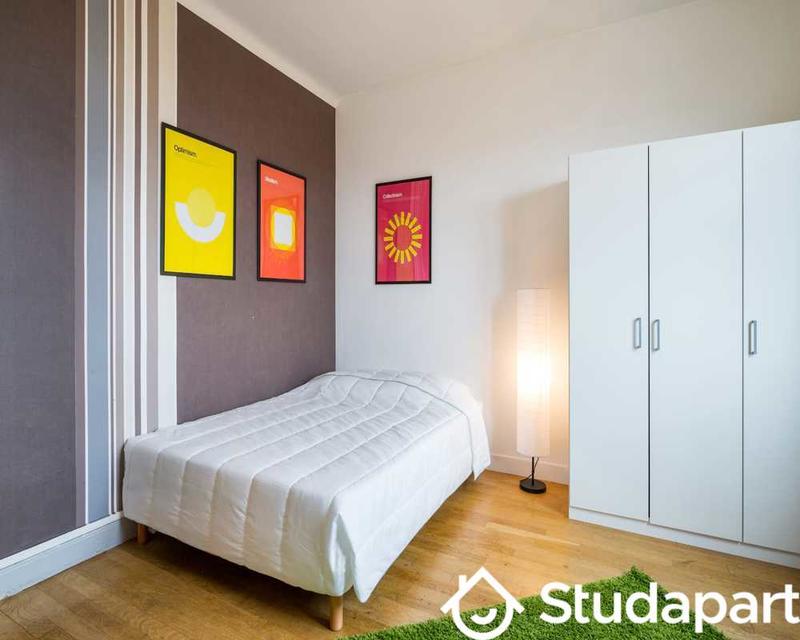 Chambre - 50 m² - 1 pièce