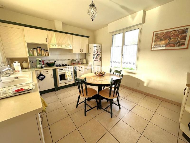 Maison - 322 m² - 7 pièces