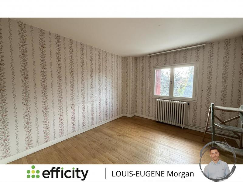 Maison - 151 m² - 8 pièces