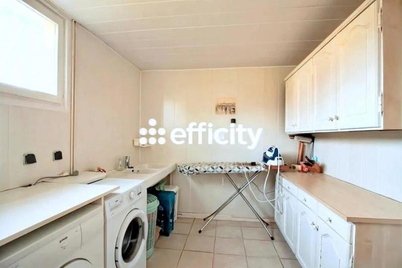 Maison - 135 m² - 8 pièces