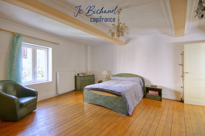 Maison de ville - 180 m² - 6 pièces