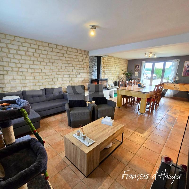 Maison traditionnelle - 133 m² - 7 pièces