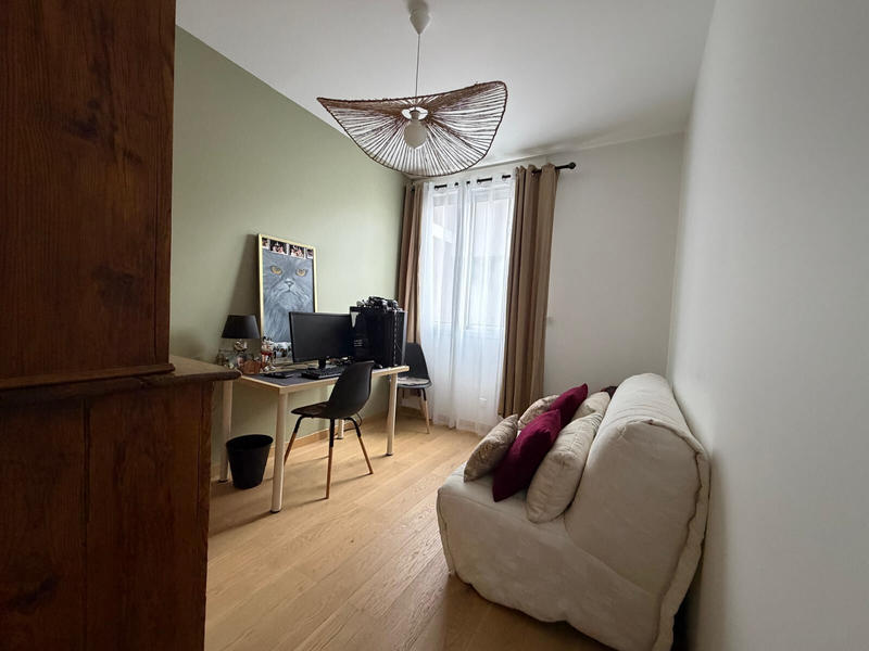 Appartement - 92 m² - 4 pièces