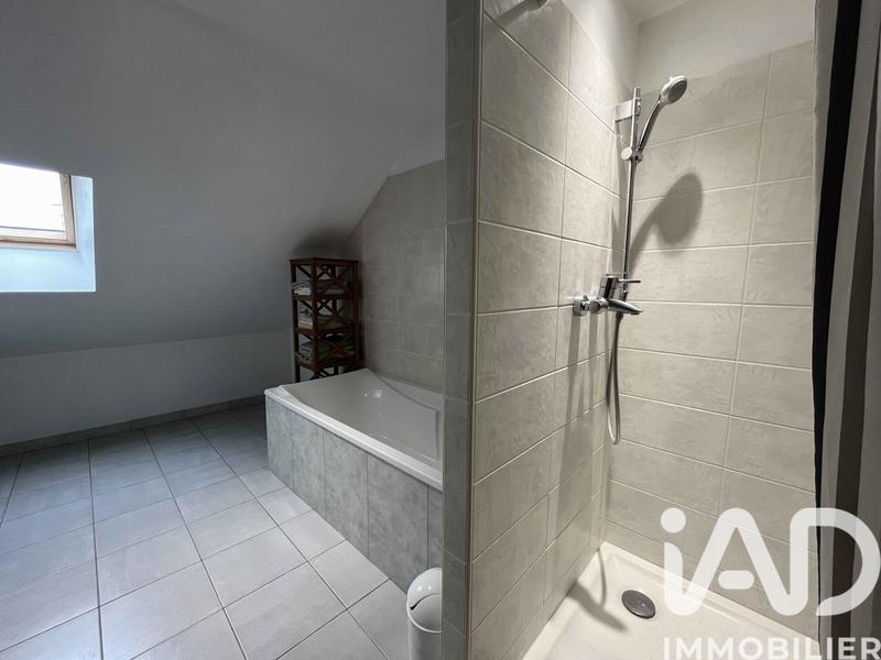 Maison - 187 m² - 7 pièces