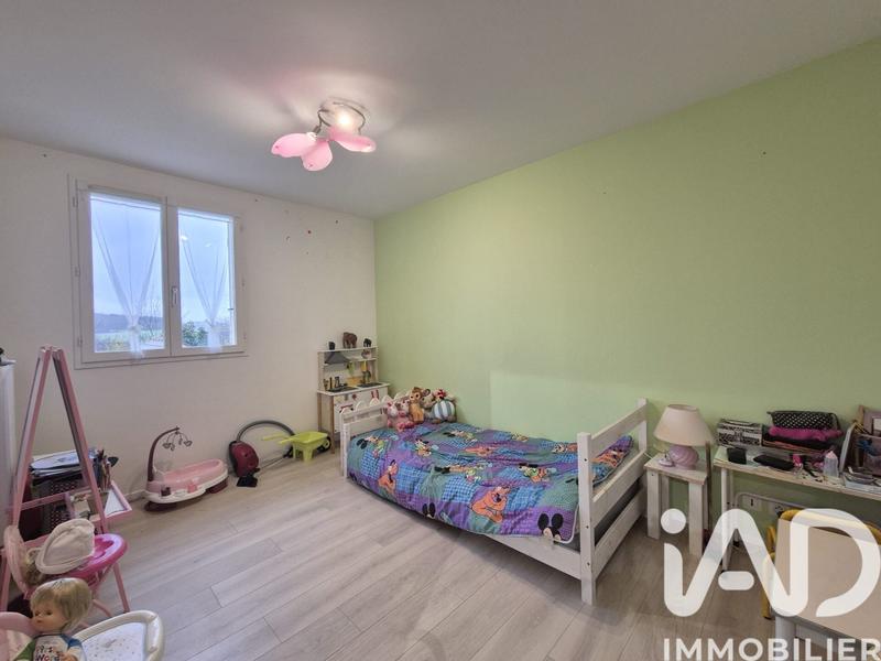 Maison - 98 m² - 5 pièces