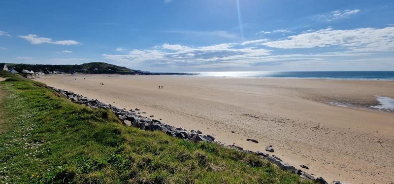 Maison traditionnelle - 247 m² - 12 pièces