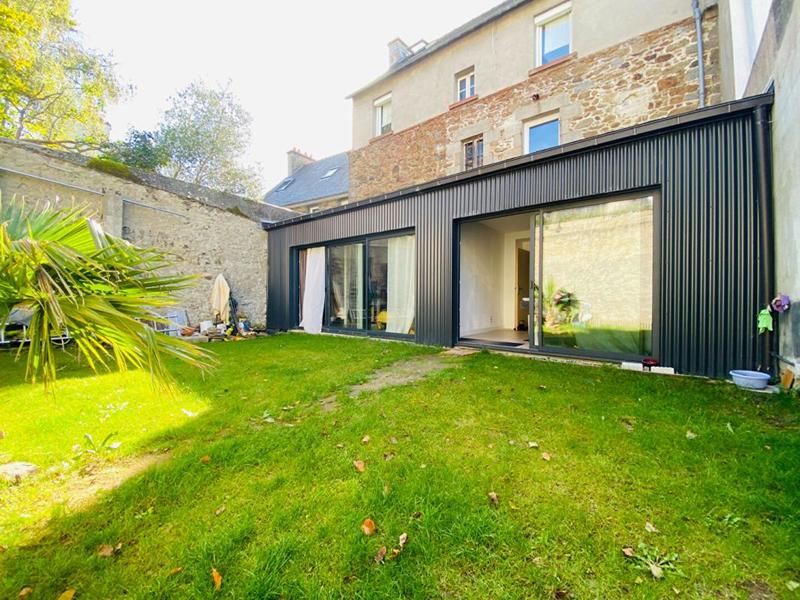 Maison - 167 m² - 7 pièces