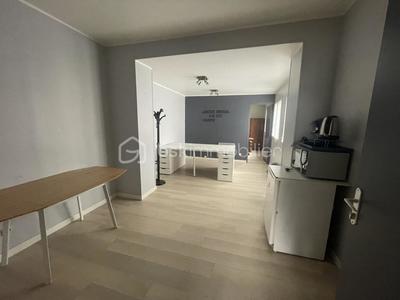 Immeuble - 130 m² - 6 pièces