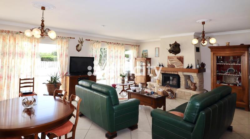 Maison - 154 m² - 6 pièces