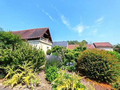 Maison - 264 m² - 8 pièces