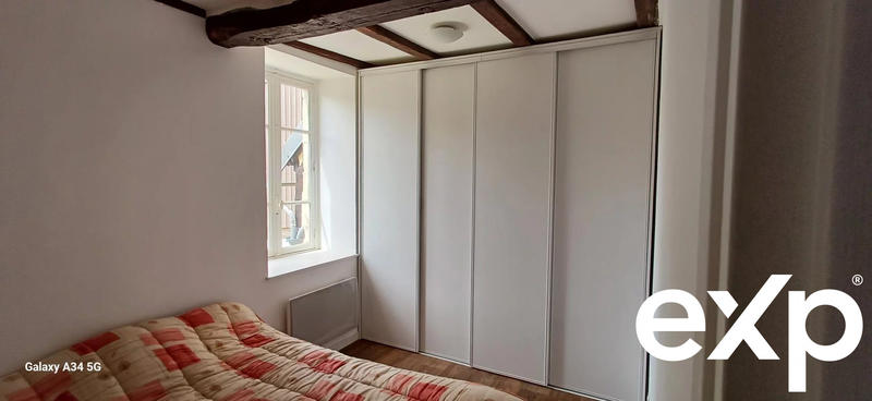 Maison traditionnelle - 122 m² - 7 pièces