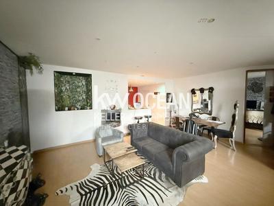 Appartement - 86 m² - 6 pièces