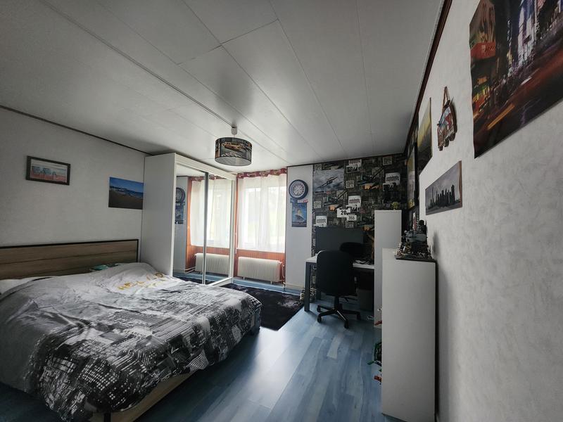 Maison - 143 m² - 6 pièces