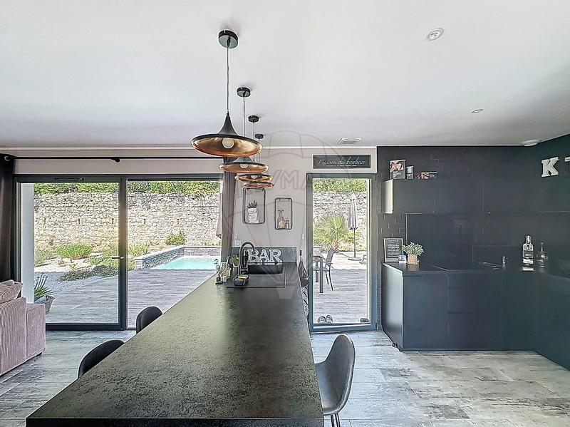 Maison - 105 m² - 4 pièces