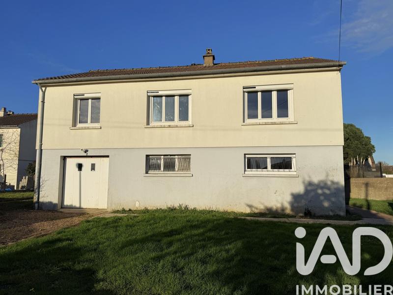 Maison - 90 m² - 5 pièces