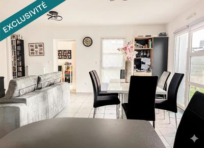 Maison - 90 m² - 6 pièces