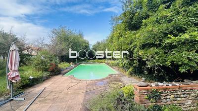 Maison ancienne - 316 m² - 8 pièces