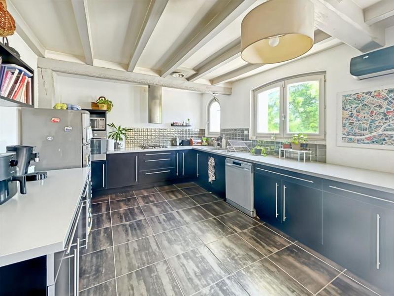 Maison - 138 m² - 4 pièces