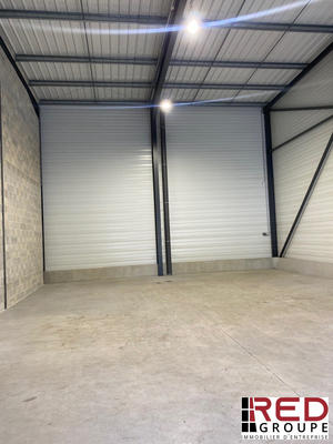 Entrepôt - 150 m²