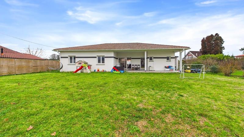 Maison - 141 m² - 7 pièces