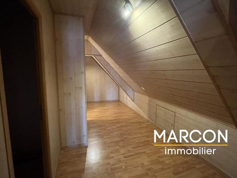 Maison - 96 m² - 4 pièces