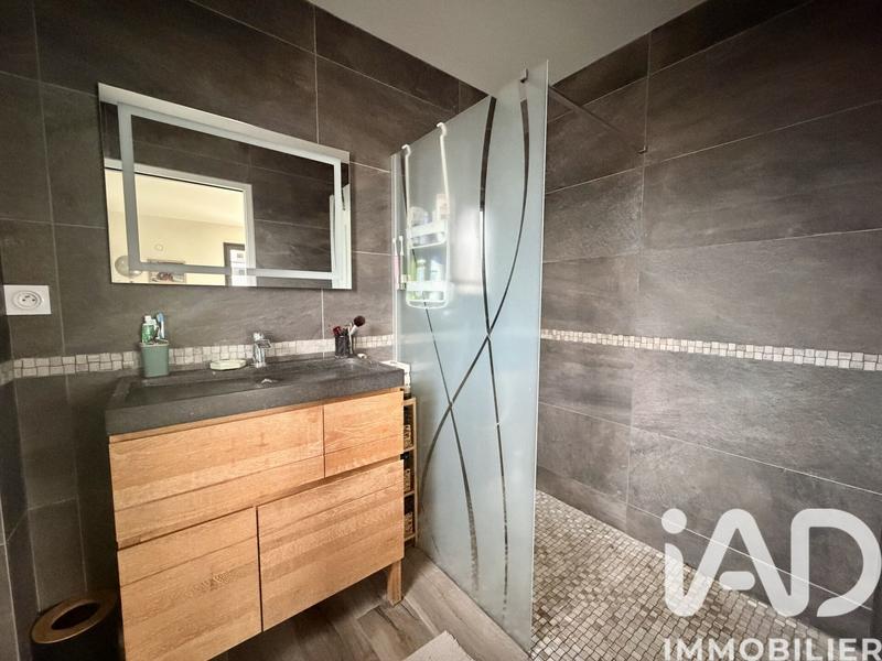 Maison - 143 m² - 6 pièces