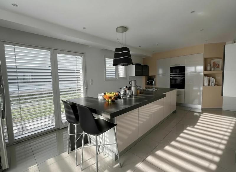 Maison - 130 m² - 6 pièces