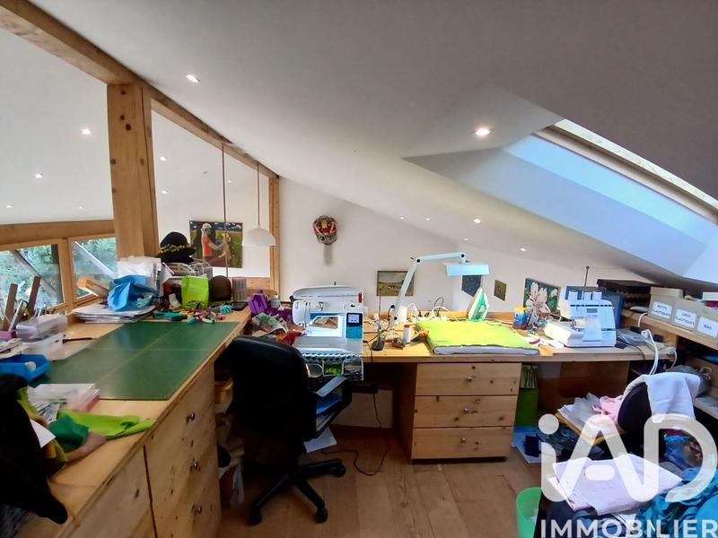 Maison de maîtres - 232 m² - 7 pièces