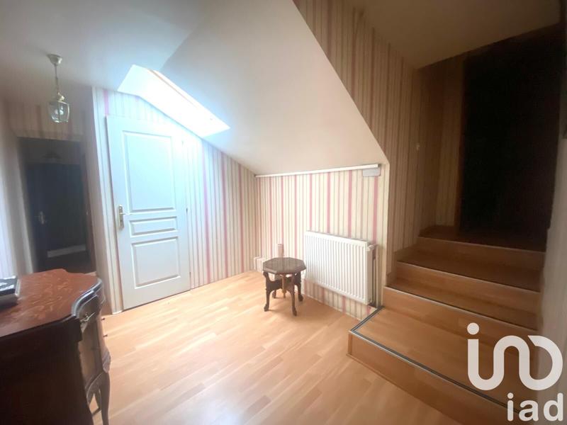 Appartement - 133 m² - 6 pièces