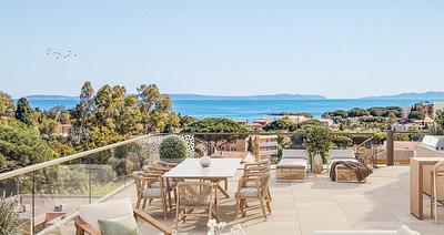 Appartement - 100 m² - 4 pièces