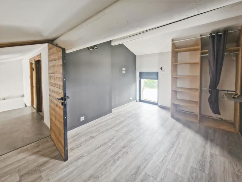 Maison - 92 m² - 3 pièces