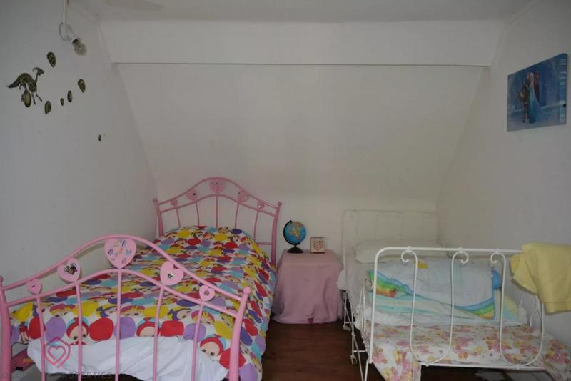 Propriété - 167 m² - 9 pièces