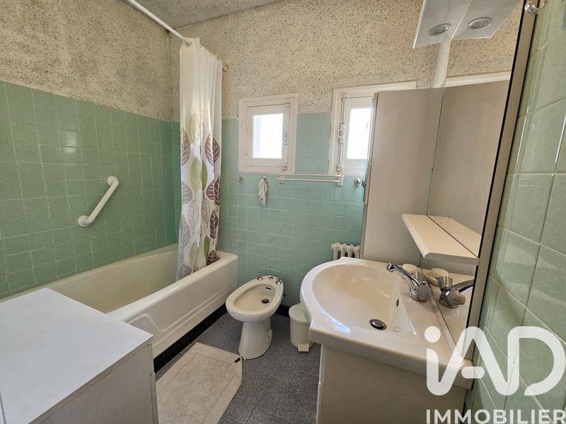 Maison - 104 m² - 4 pièces