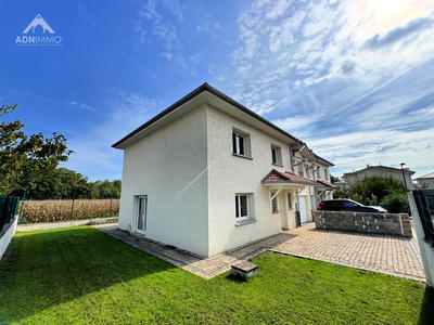 Maison - 136 m² - 6 pièces