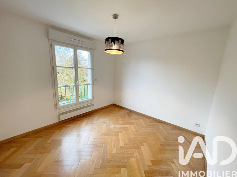 Appartement - 100 m² - 5 pièces