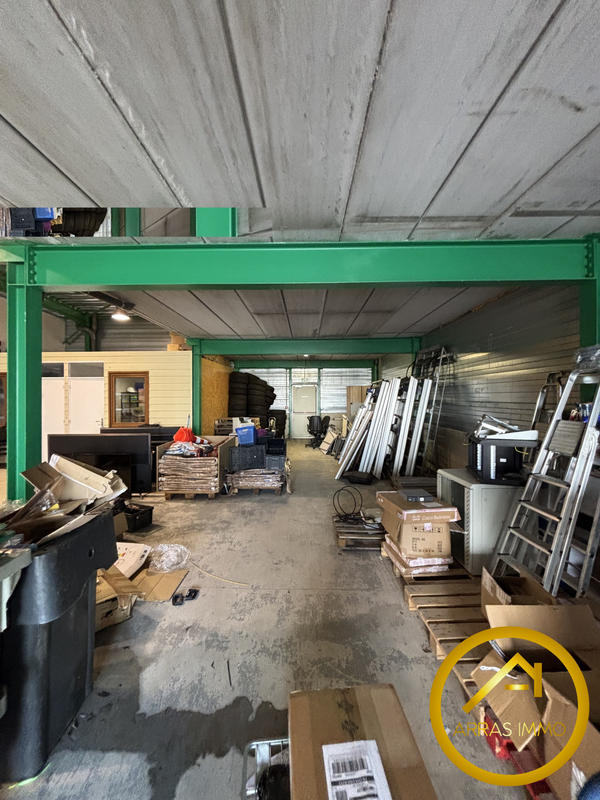 Local commercial - 200 m²