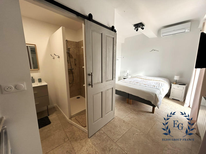 Maison - 174 m² - 7 pièces