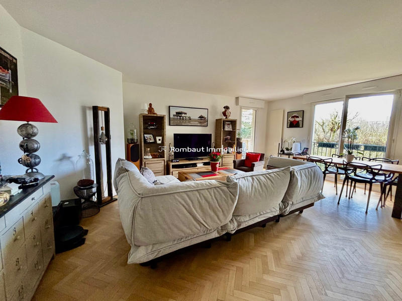 Appartement - 96 m² - 4 pièces